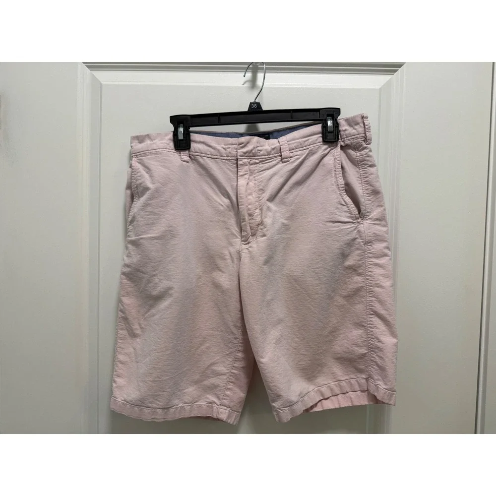 J.Crew Club Mens Light Pink Chino Shorts Size 33 Flat Front 10.5 Inch Inseam
